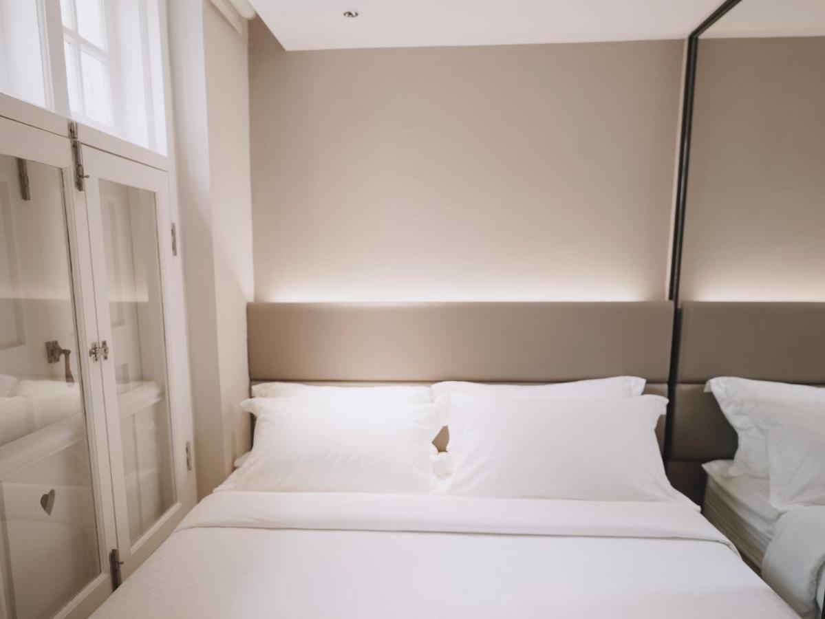 Hotel Porcelain By Jl Singapura