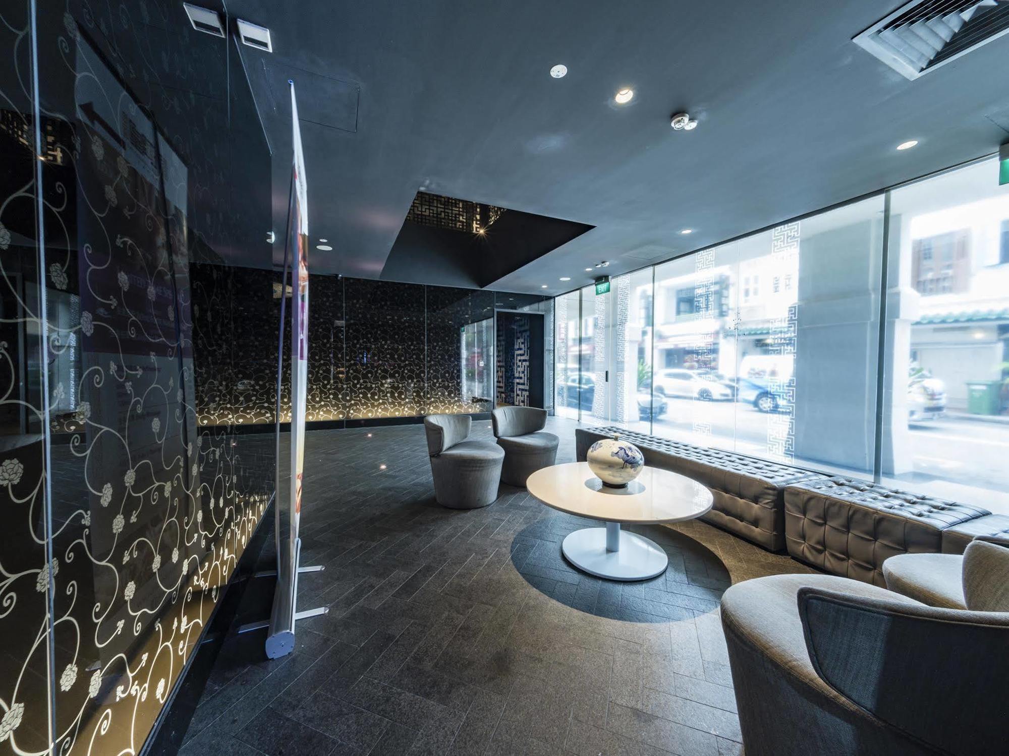 Porcelain By Jl 3* Singapura